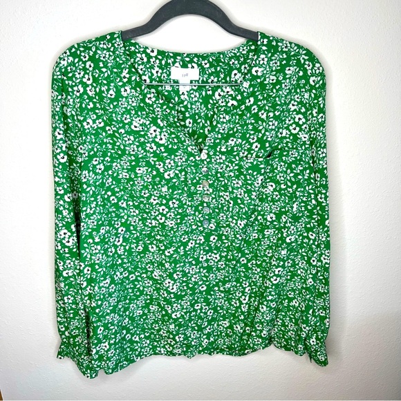J Jill size medium Green Floral Ultra soft split neck pullover 3 button blouse - Picture 5 of 5